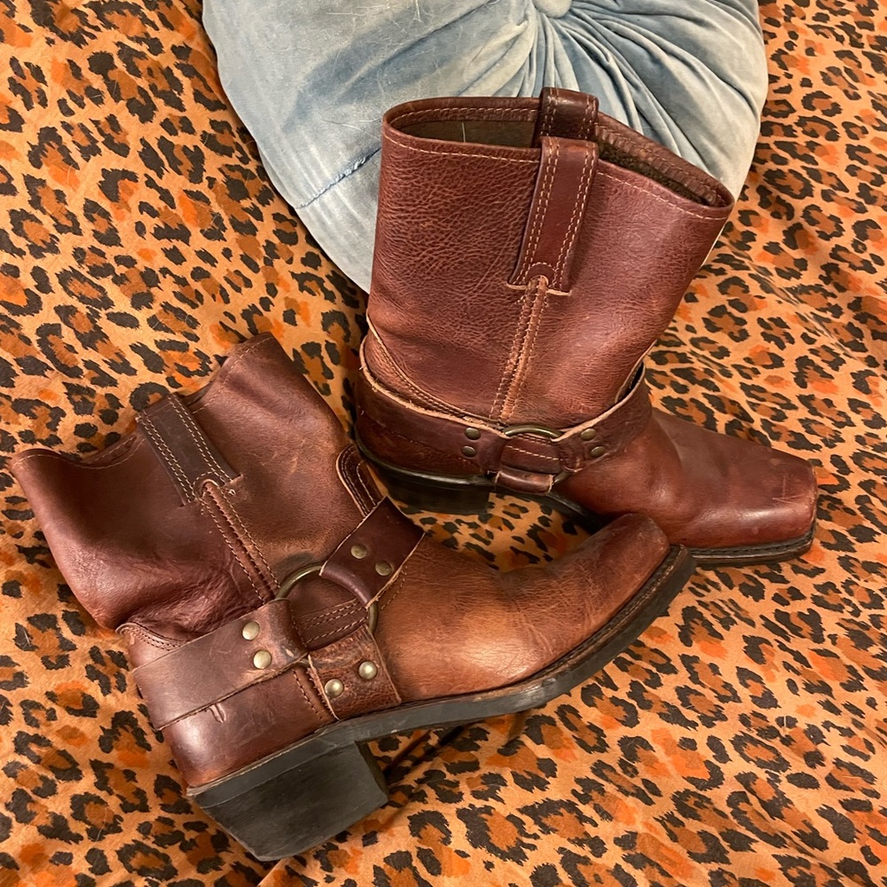Frye Harness 8r - Picture 7 of 11